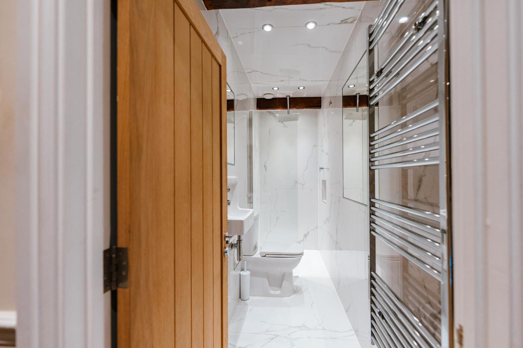 Ultrachic Georgian Townhouse In