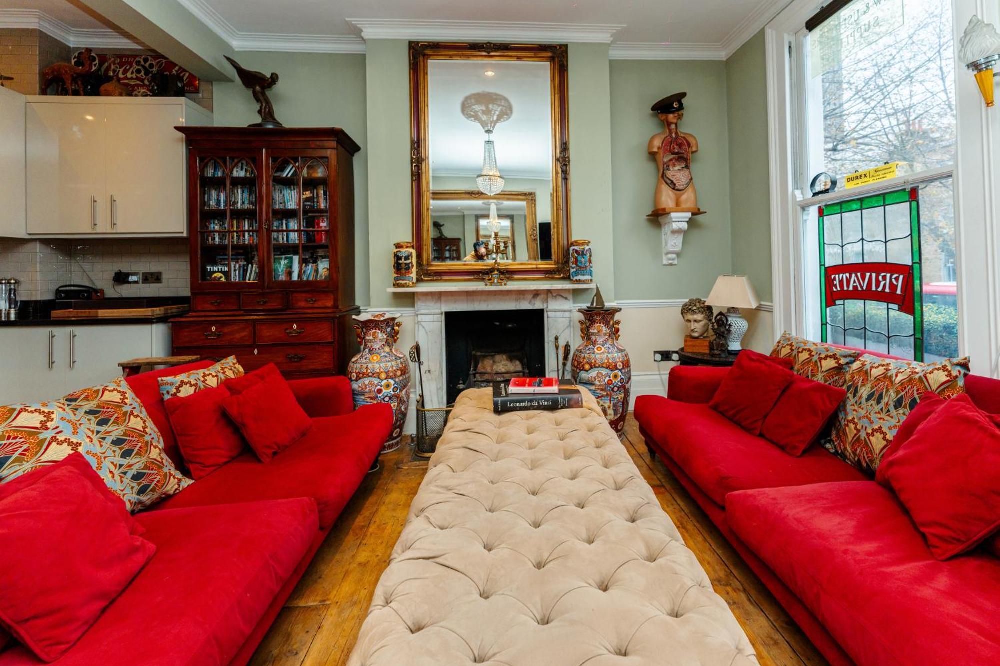 Ultrachic Georgian Townhouse In