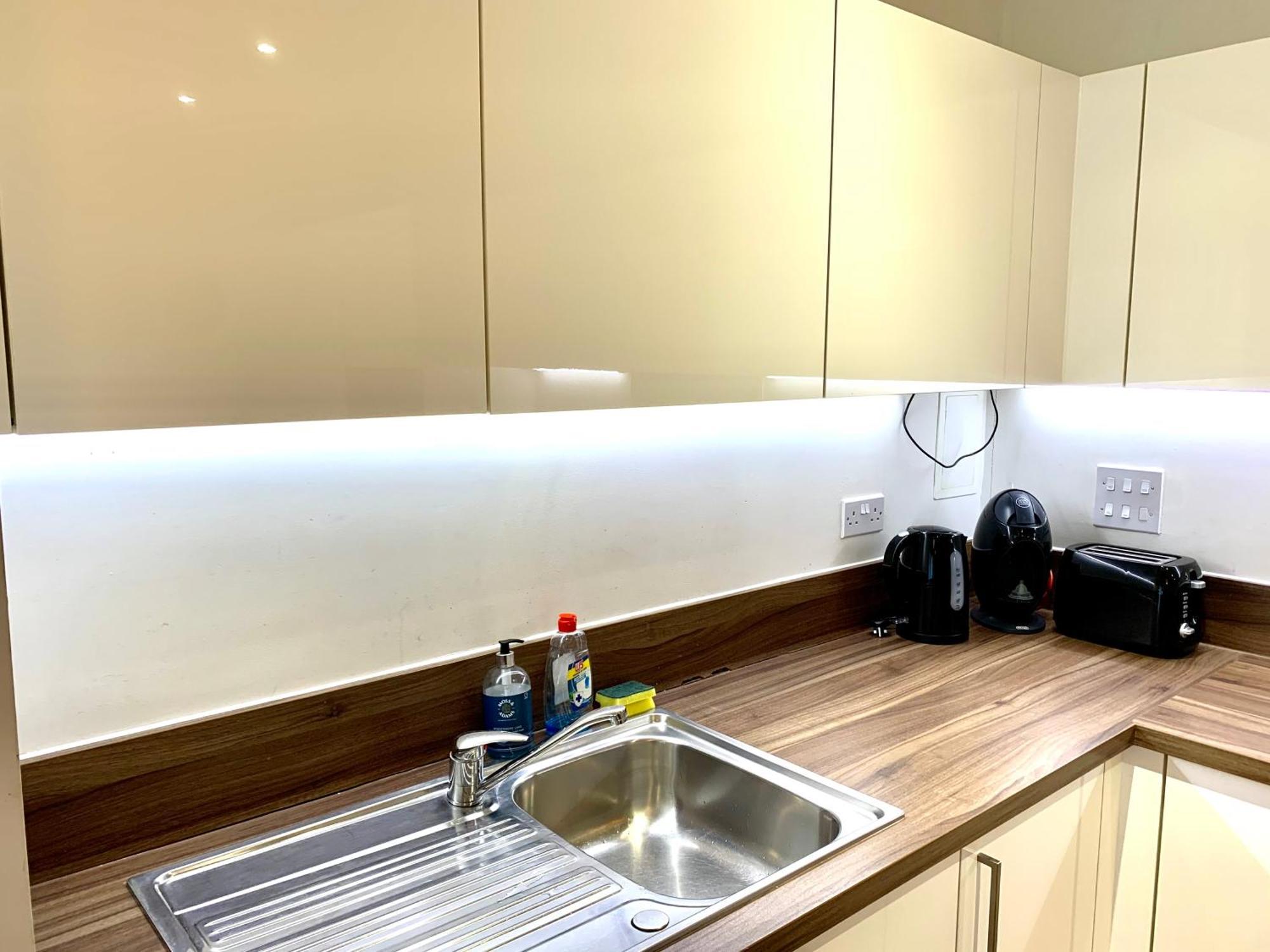 Dockland Excel 2 Bedroom *