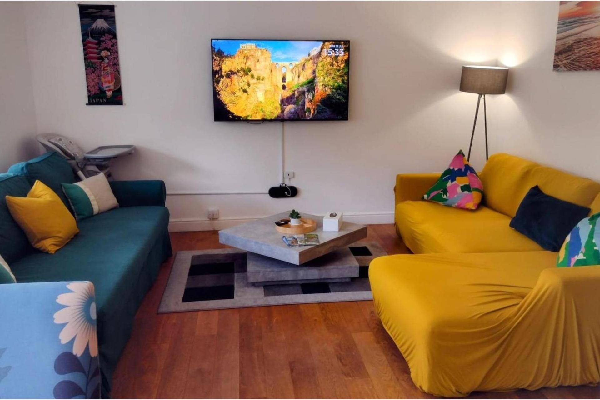 Spacious 2-bed Family With Pets Welcome * Londen