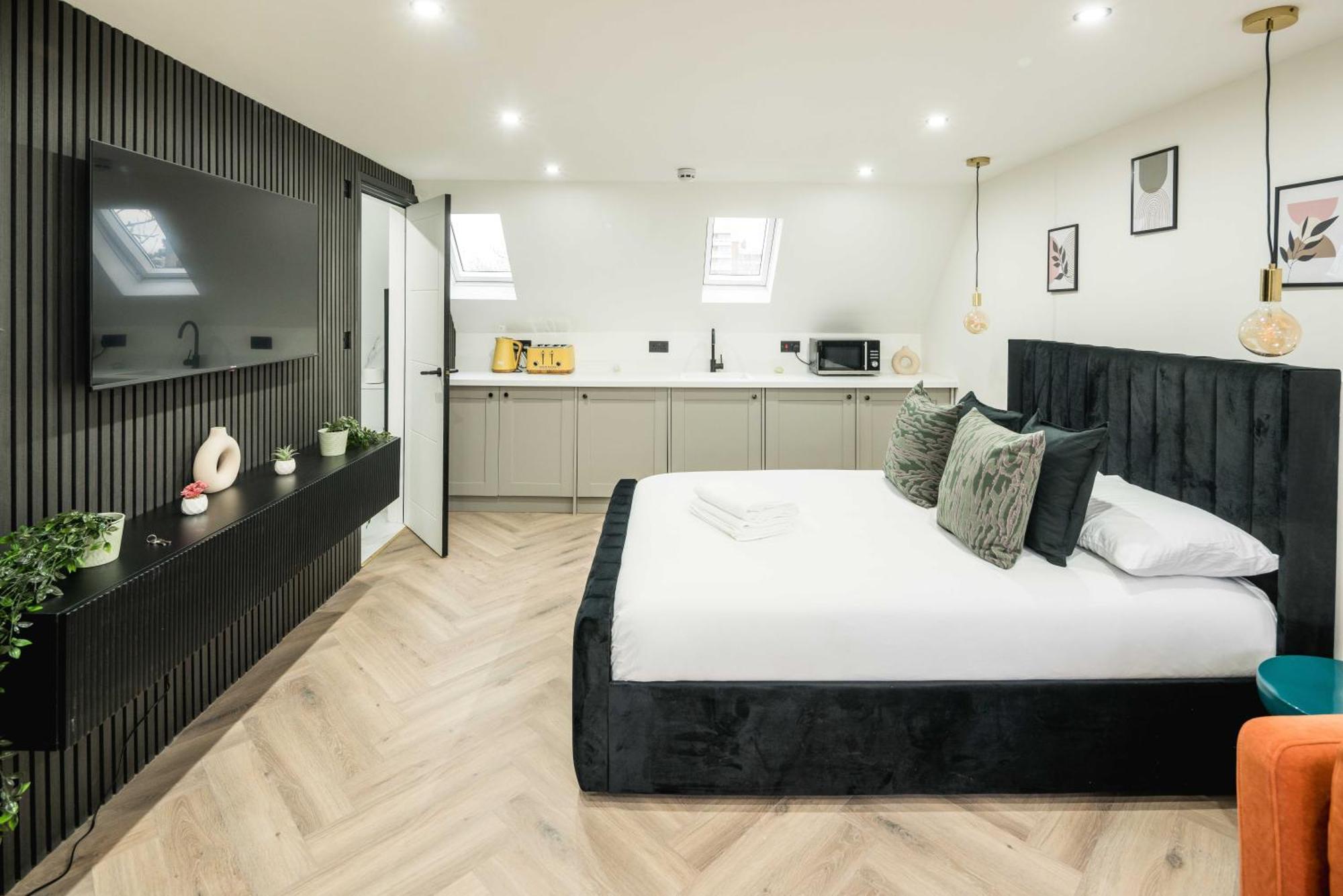Central London Studio *