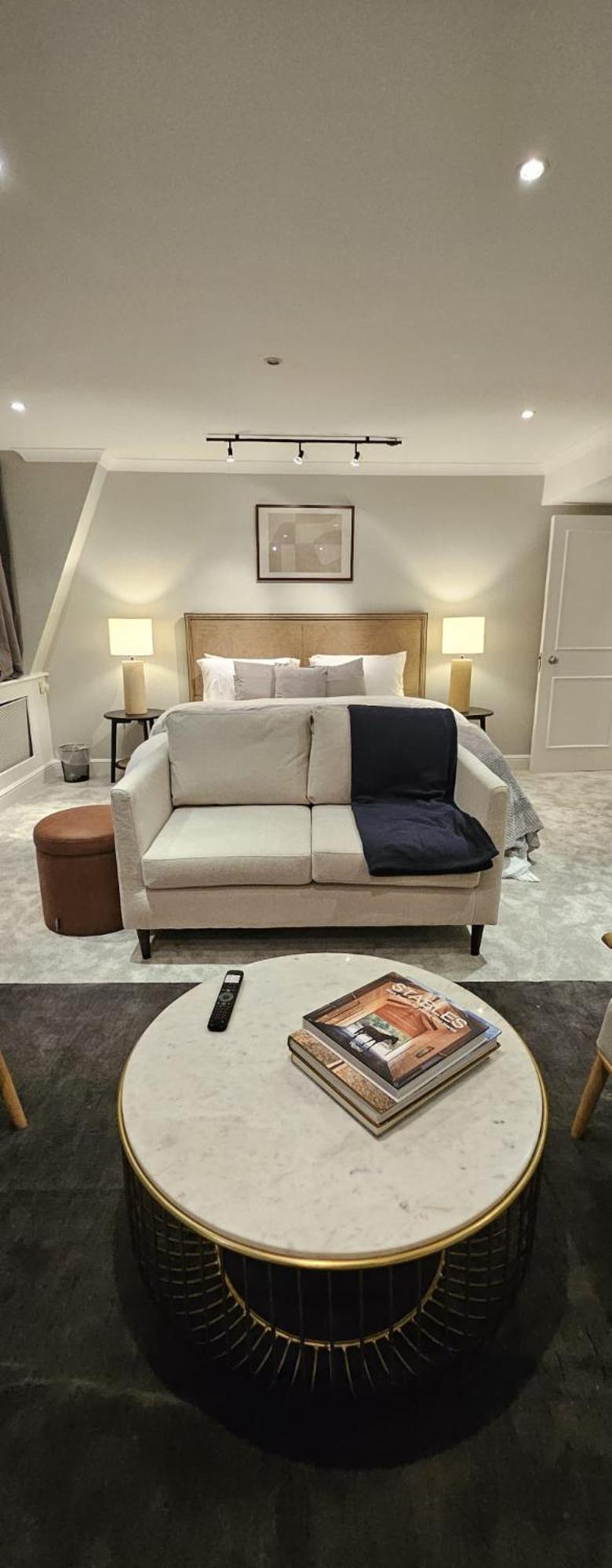 Estatesmen Park Lane Mayfair Apartment