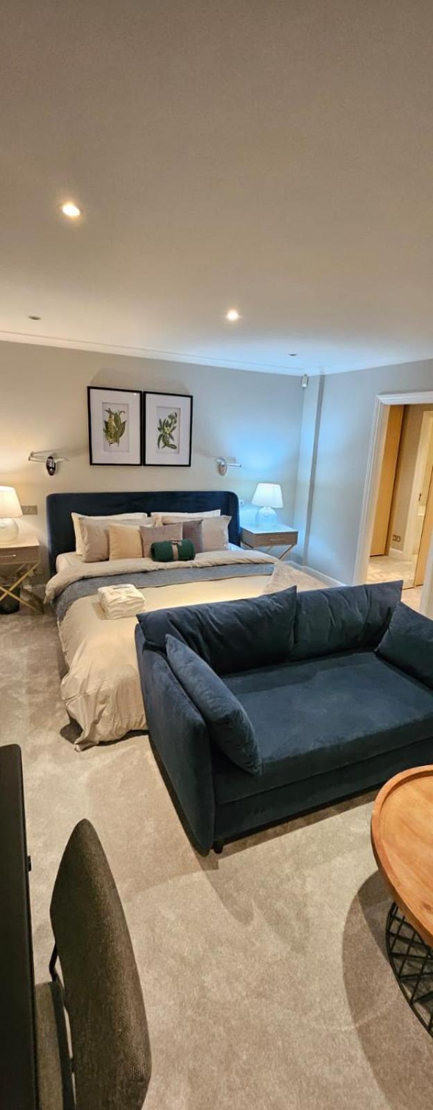 Estatesmen Park Lane Mayfair * London
