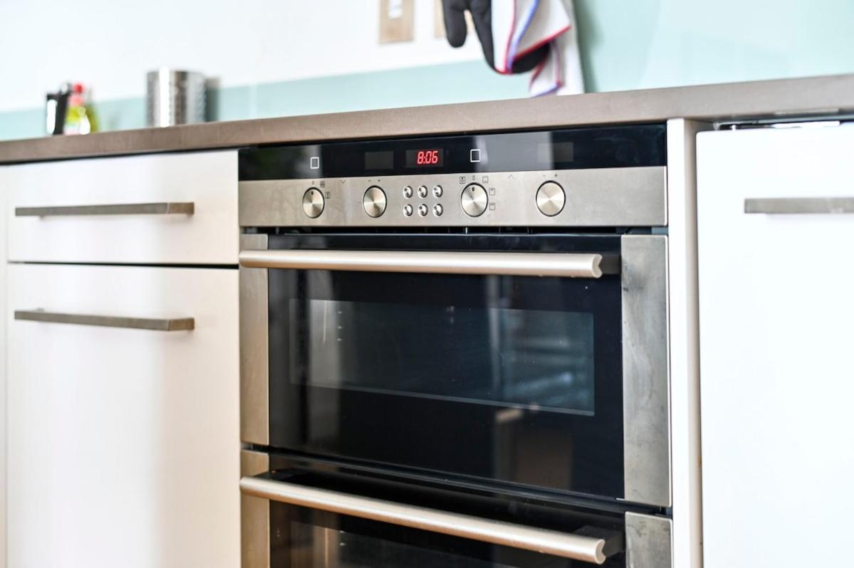 Luxury 3 Bed Next Victoria Station Apartamento