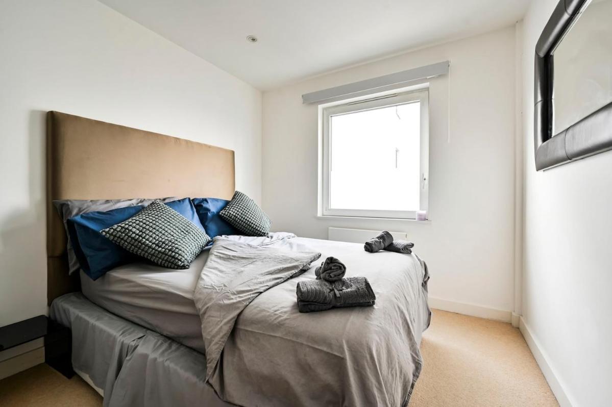 Luxury 3 Bed Next Victoria Station Londres
