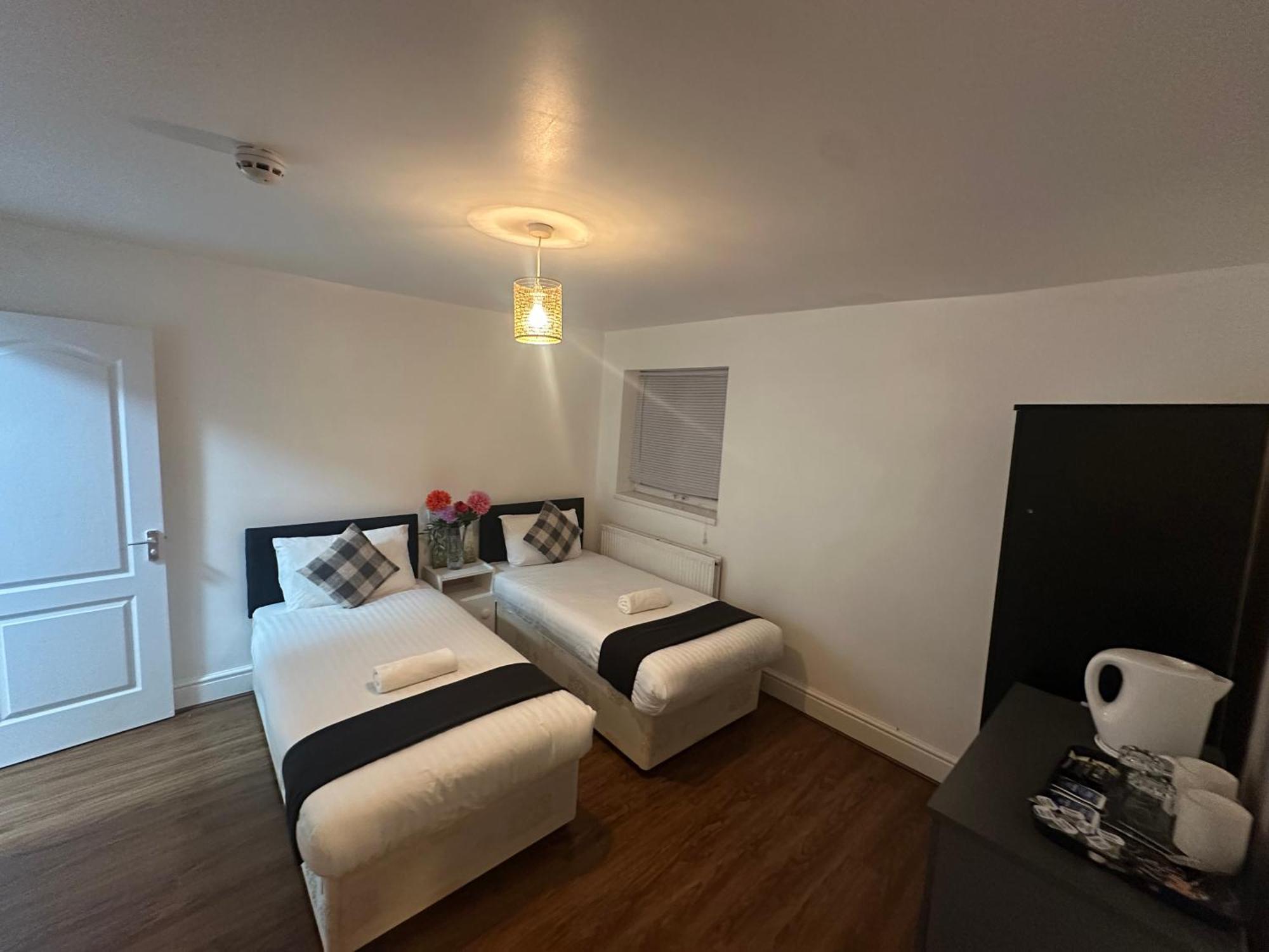Streatham Comfort * London