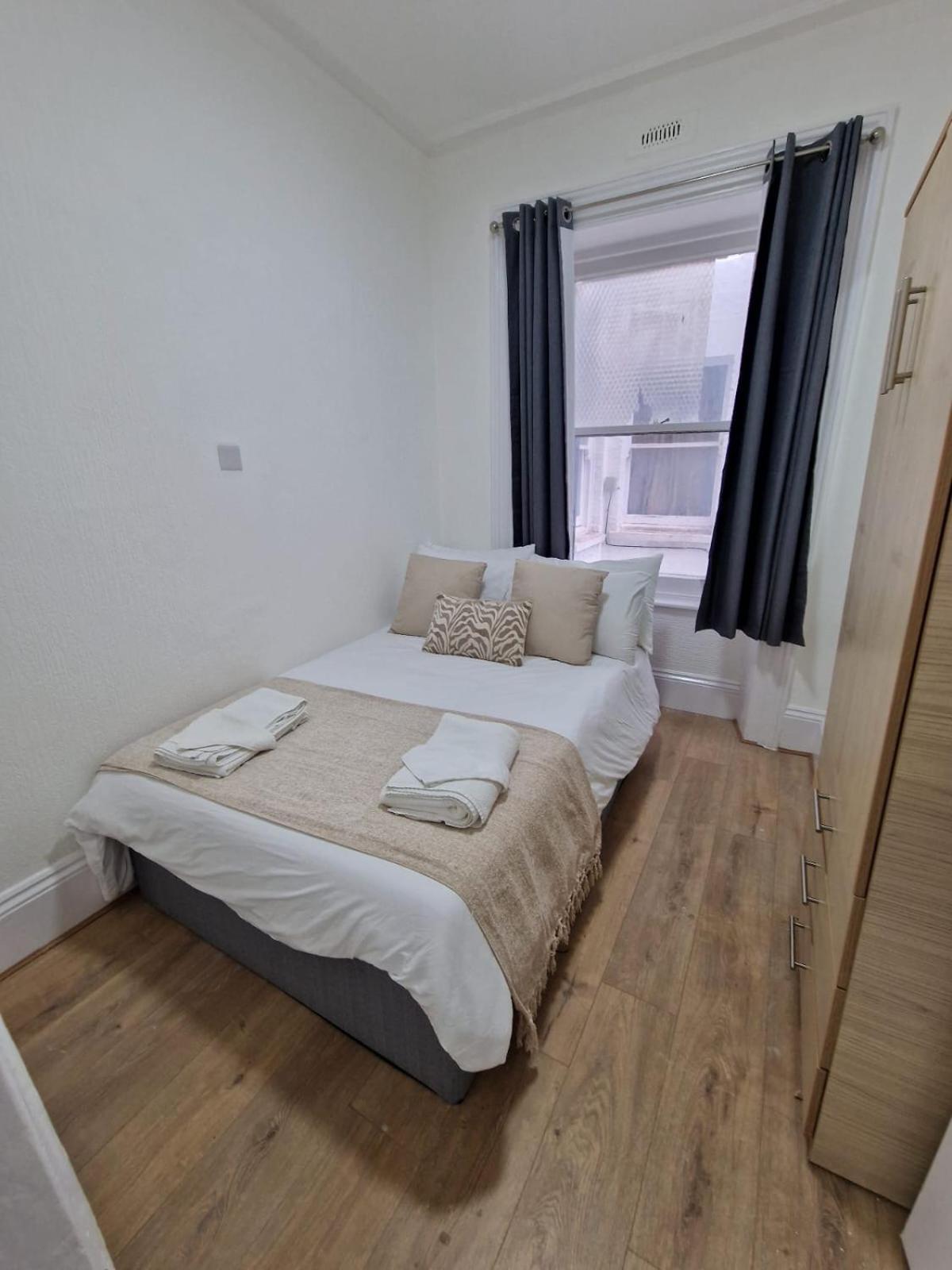 Comfortable Flat For 10 Near Paddington Apartamento