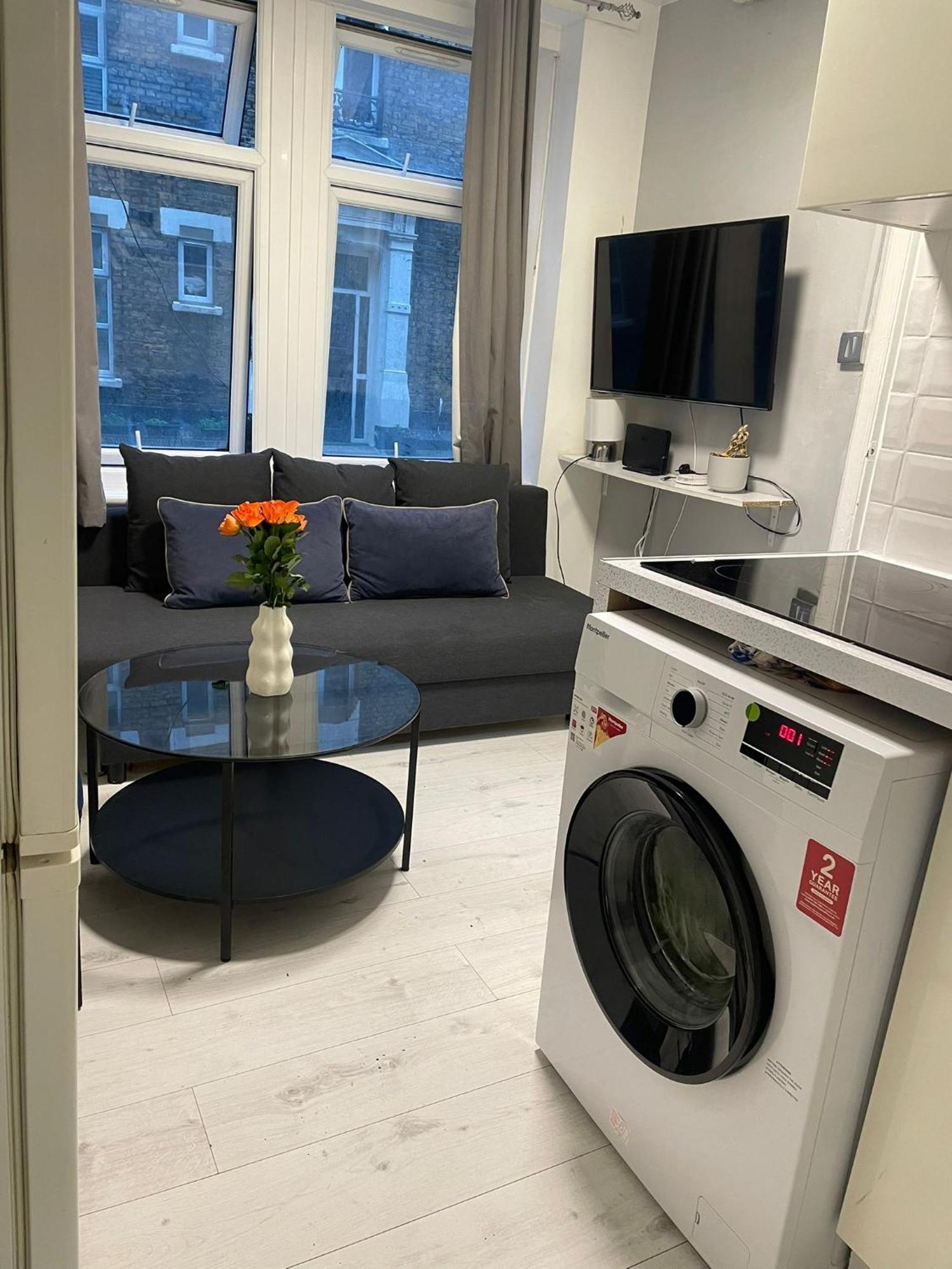 Lovely Ground Floor Miles Appartement