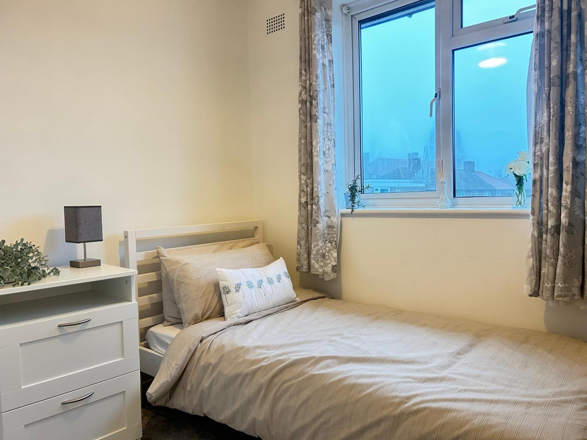 Spacious 3 Bed Near Greenwich Fast Wifi & Free Parking * Londres