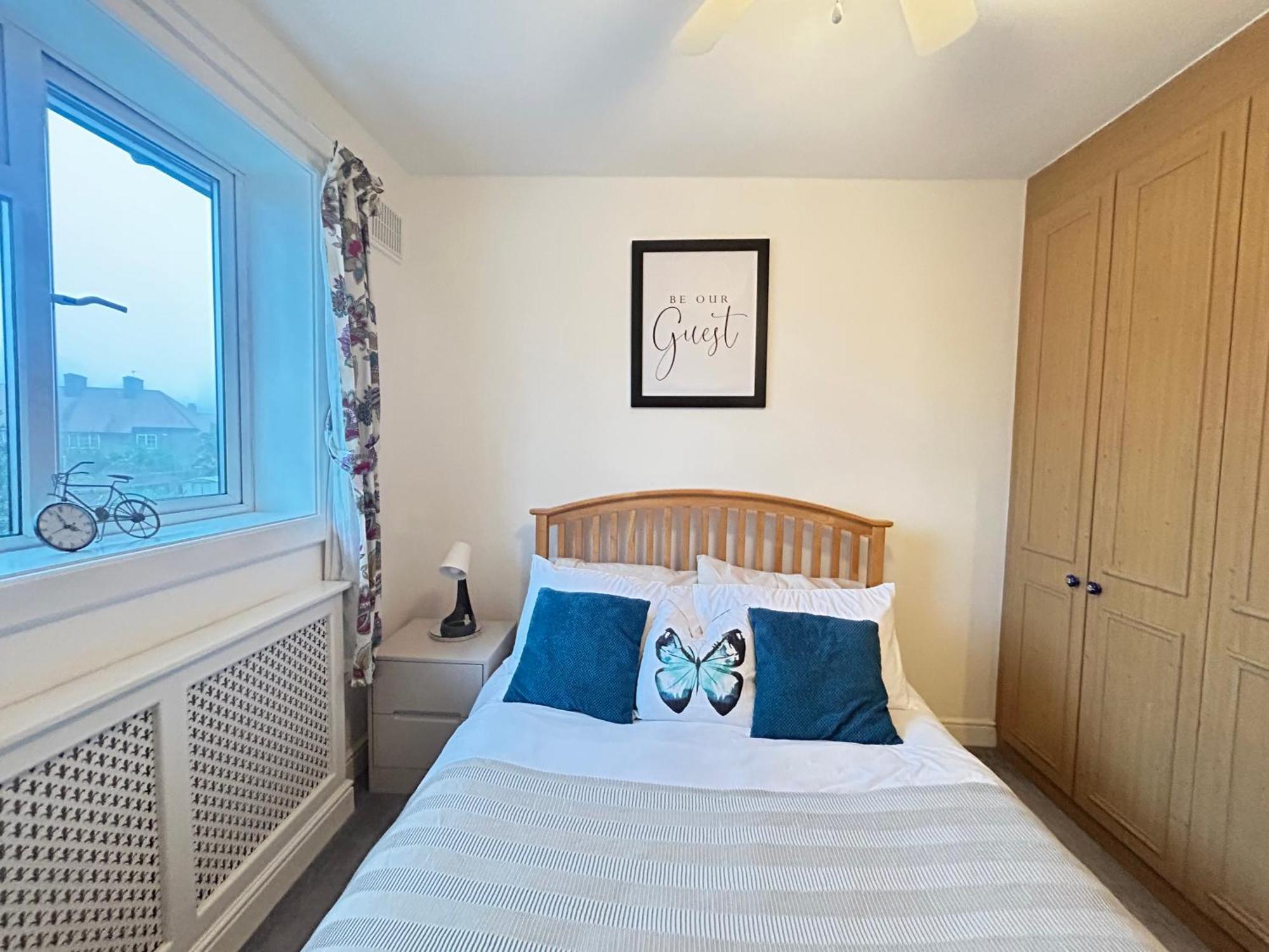 Spacious 3 Bed Near Greenwich Fast Wifi & Free Parking * Londres