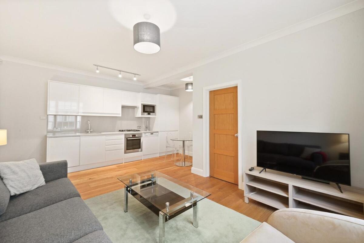 Heavenly Stays, Chelsea, Cozy 1bd Garden-view Nest Appartement *