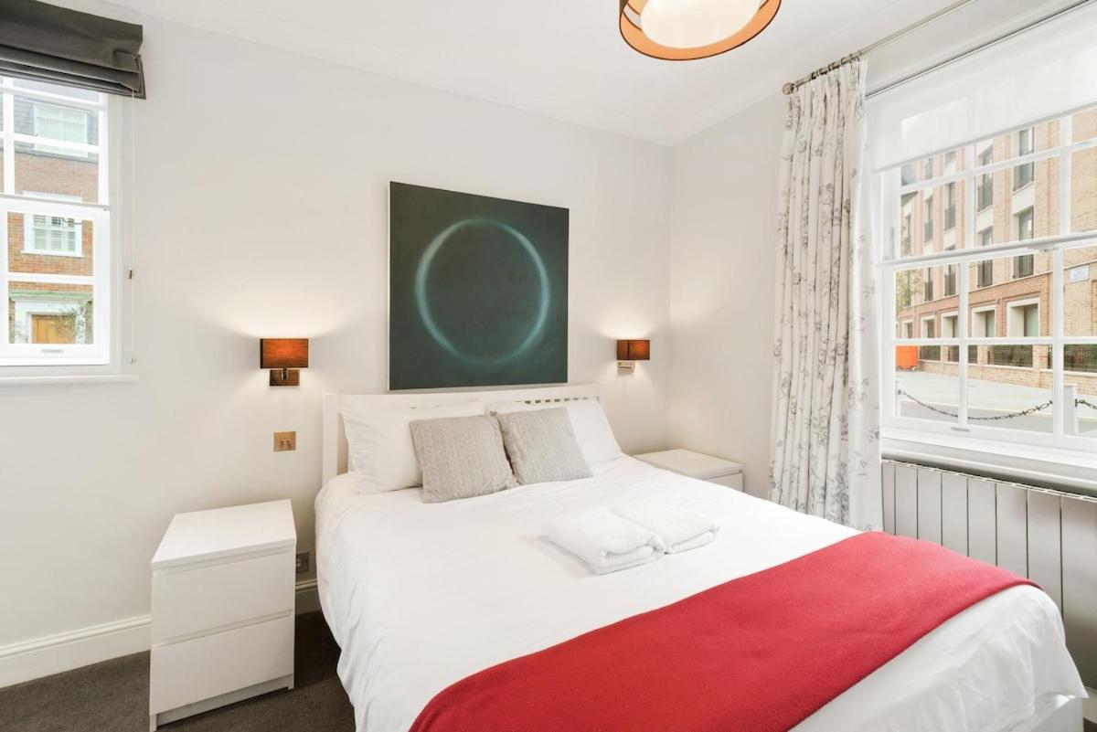 Heavenly Stays, Chelsea, Cozy 1bd Garden-view Nest Appartement Londres