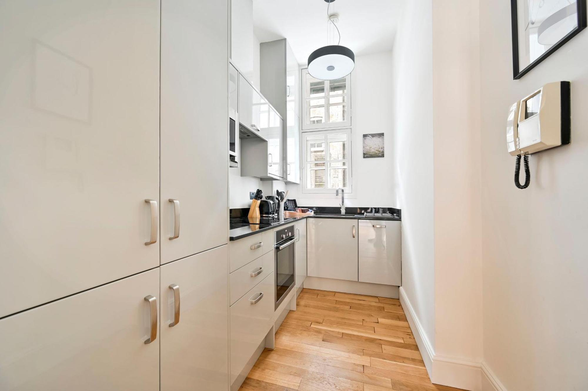 Magnificent 2 Bed Fitzrovia Apartamento *
