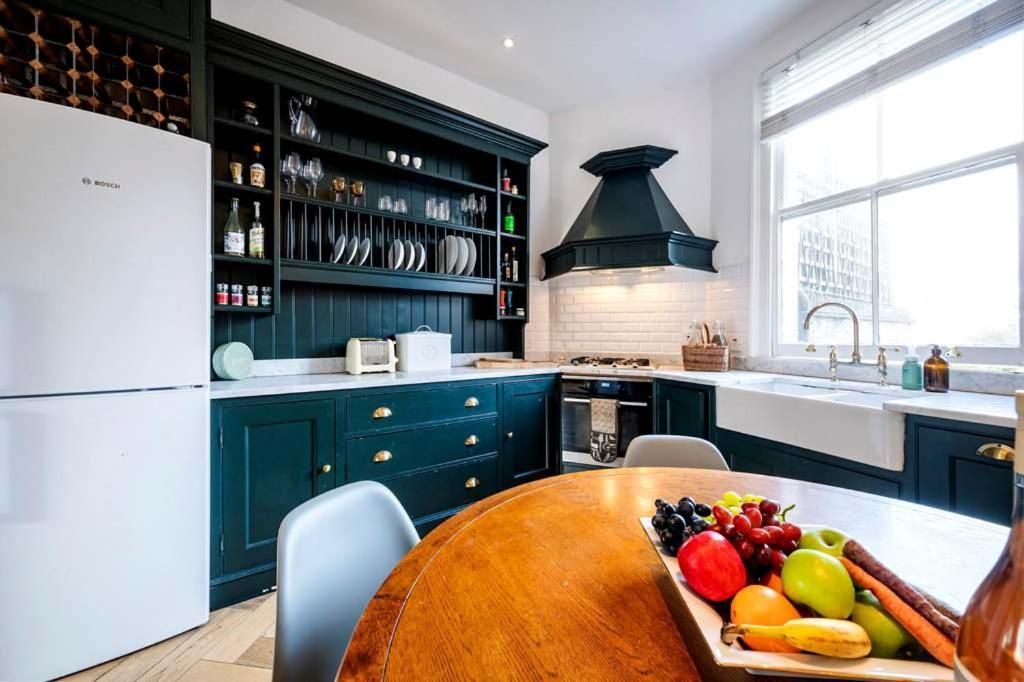 Made In Chelsea- 2 Bed By Out Of Office Lifestyle Appartement Londres
