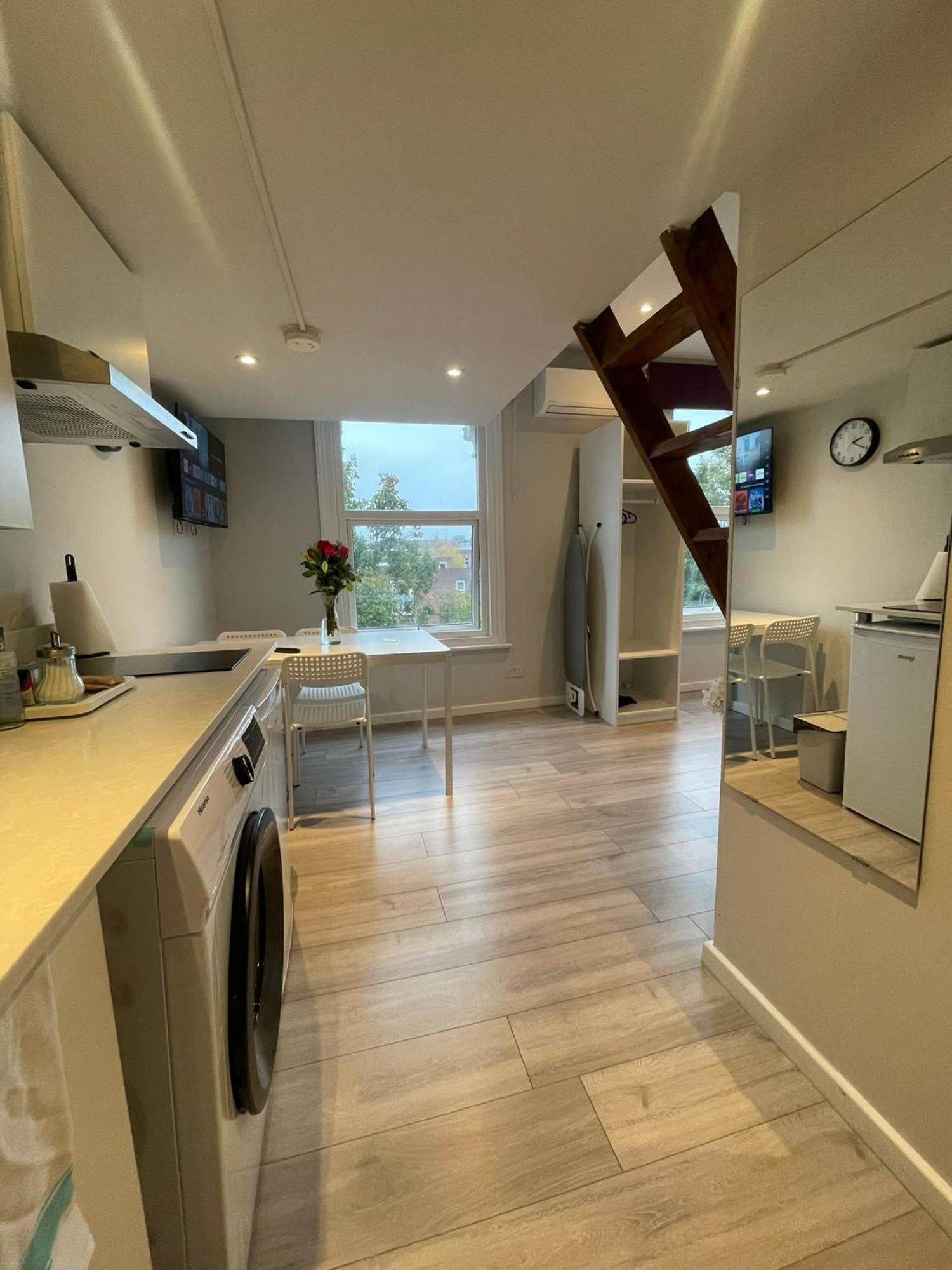 Apart-hotel Westminster 5*