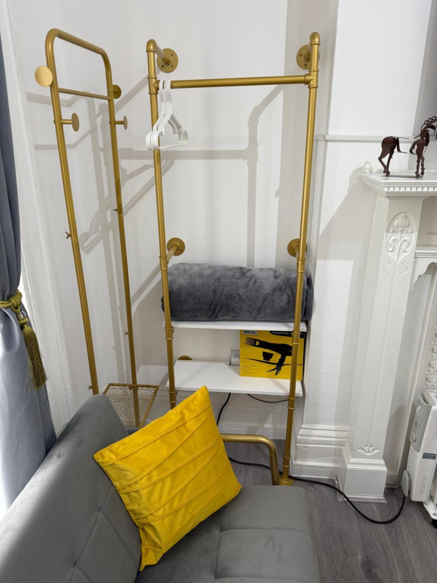 Luxury In Victoria, 7 Minutes Walk To Victoria Station, 6 * Londres