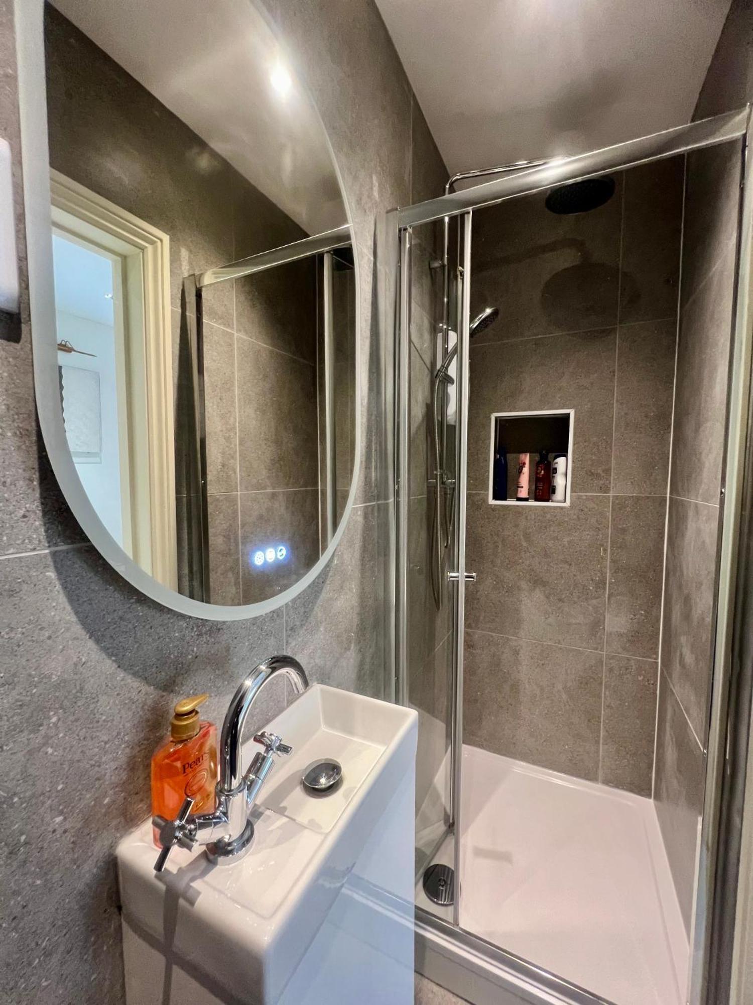 Beautiful Cosy In Newcross * Londres