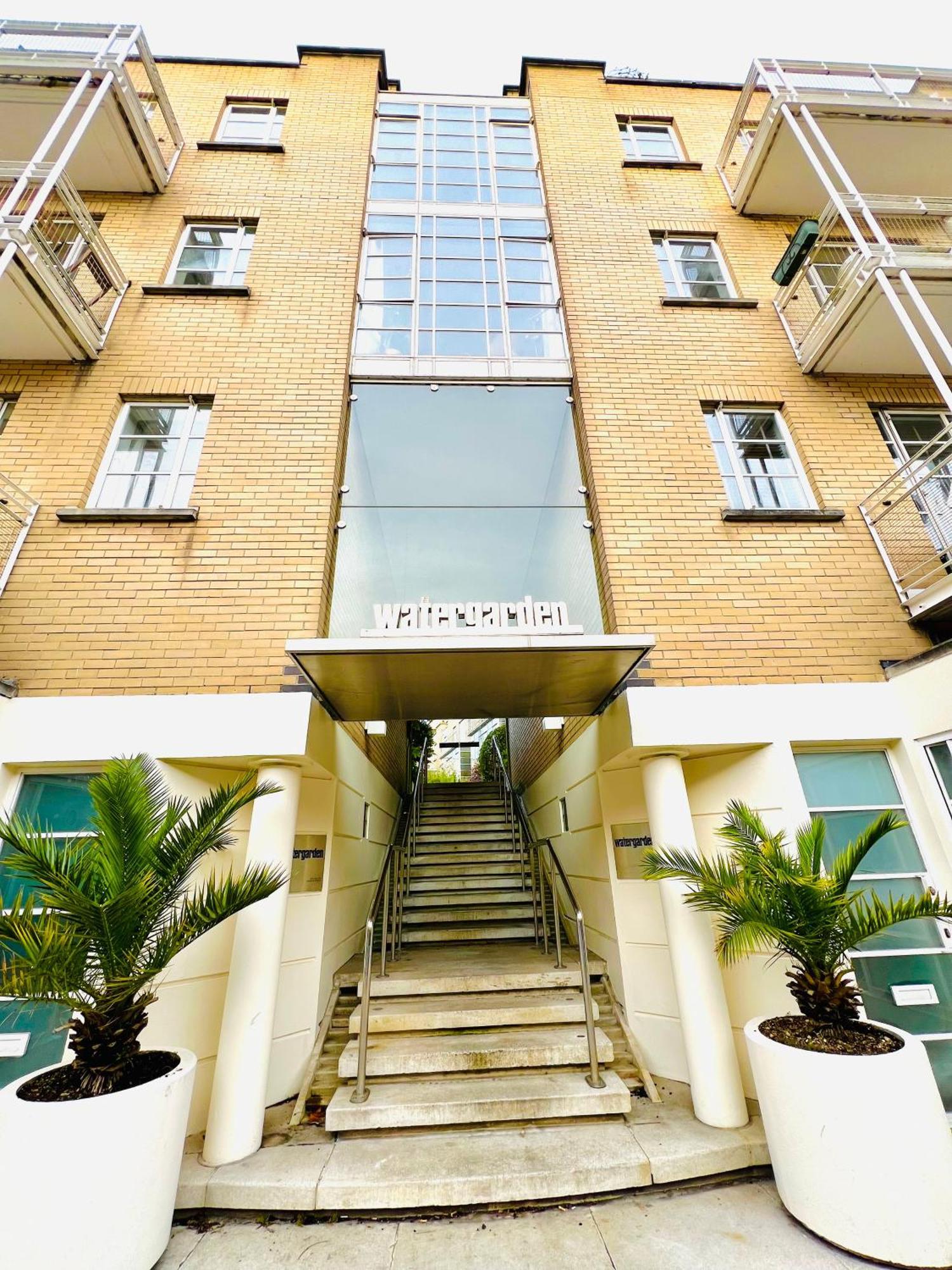 Apartamento Modern Flat In Canary Wharf Londres