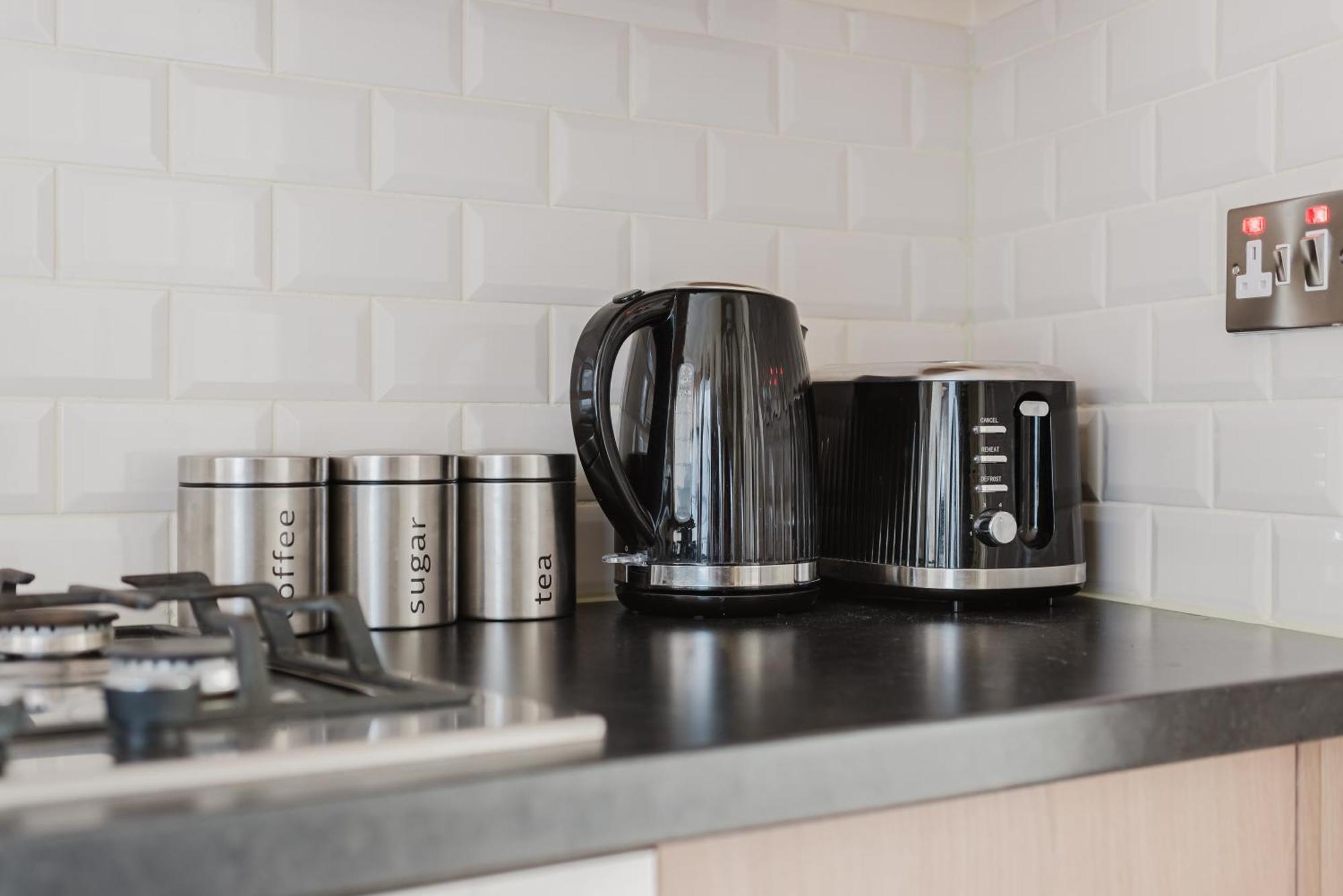 Modern Cosy Corner Flat 3 Bed And Loft Sleep 7 People * Londres