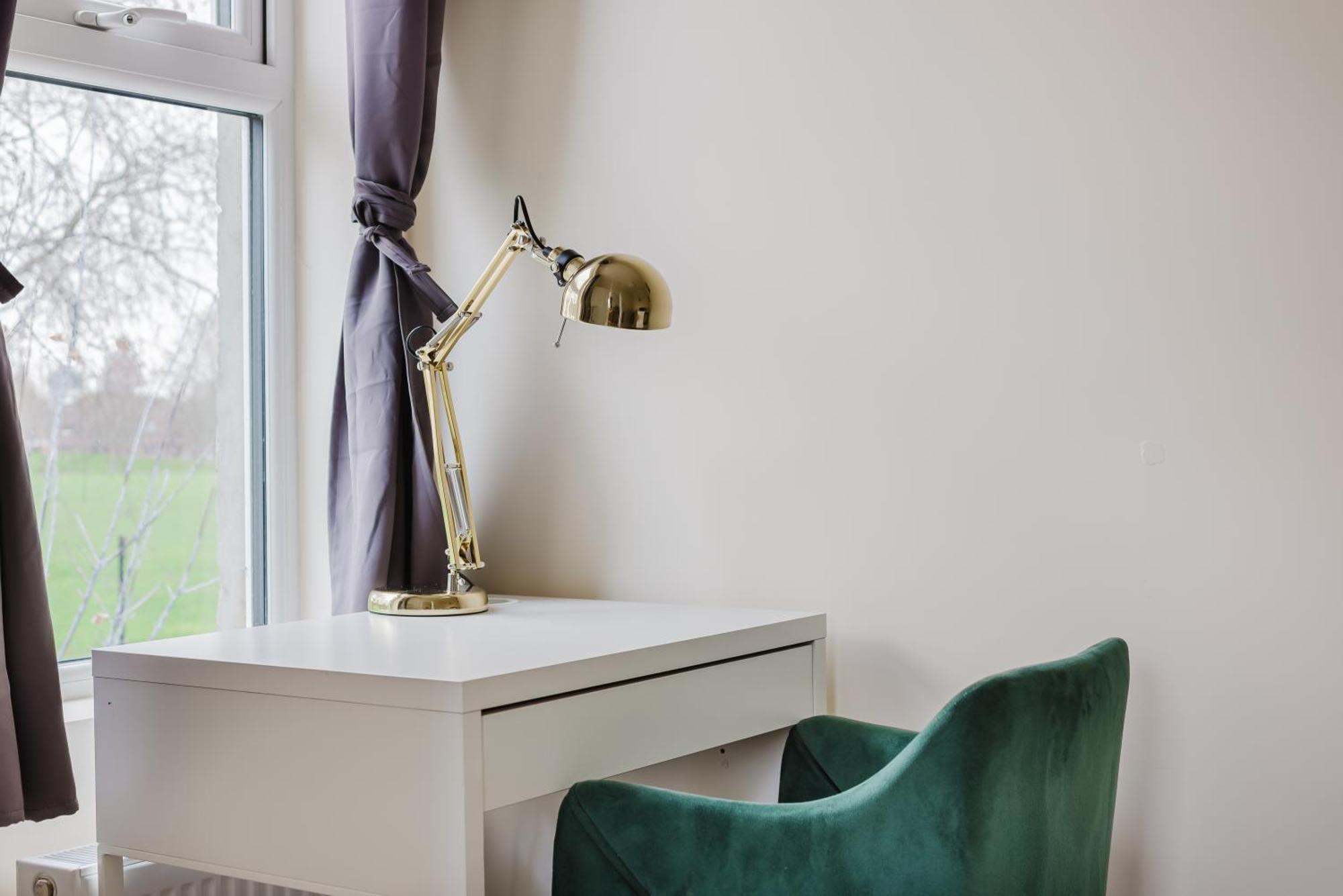 Appartement Modern Cosy Corner Flat - 2 Bed Close To 2x Tube Stations