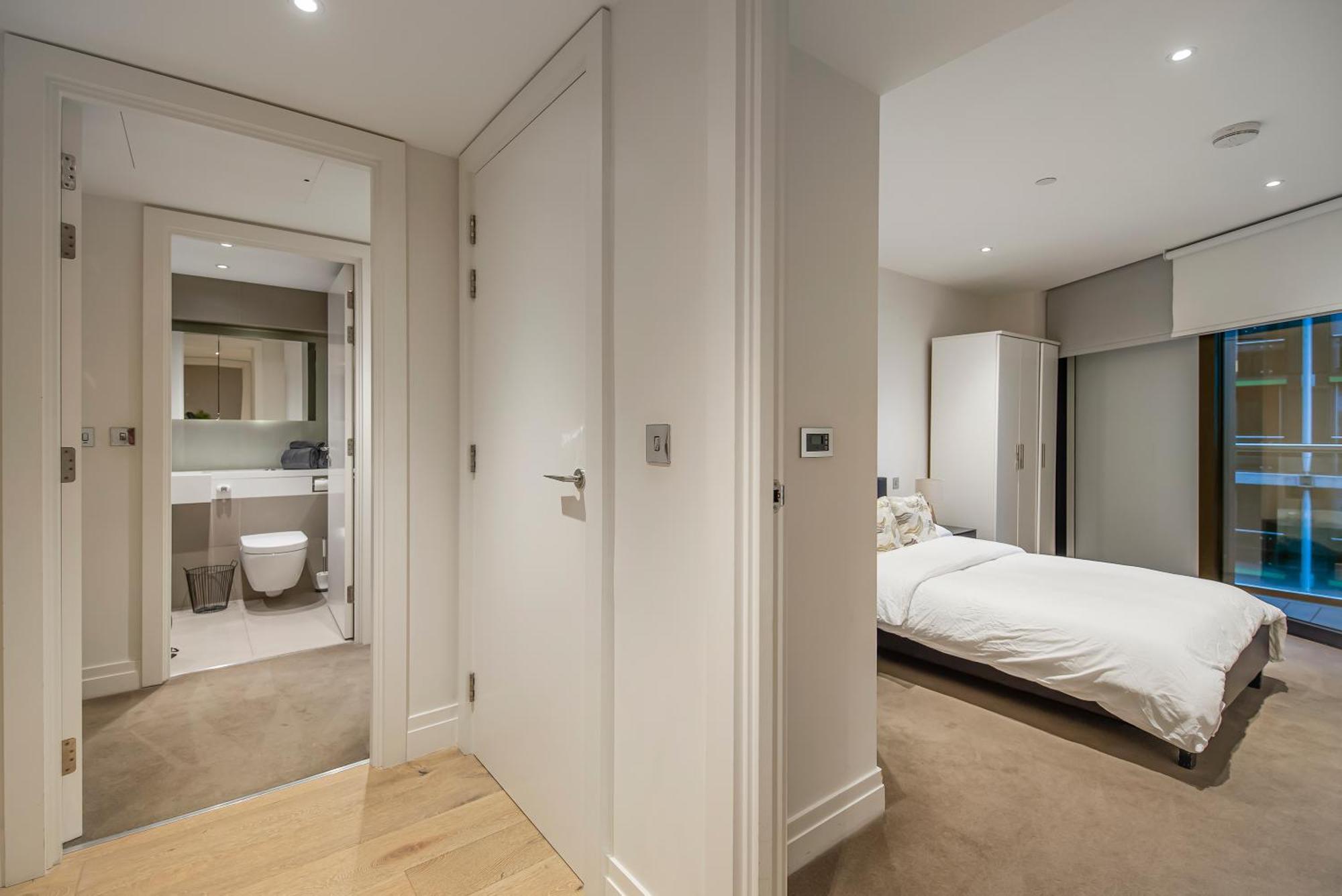 Stylish 2 Bed Close To Battersea Power Station Appartement *