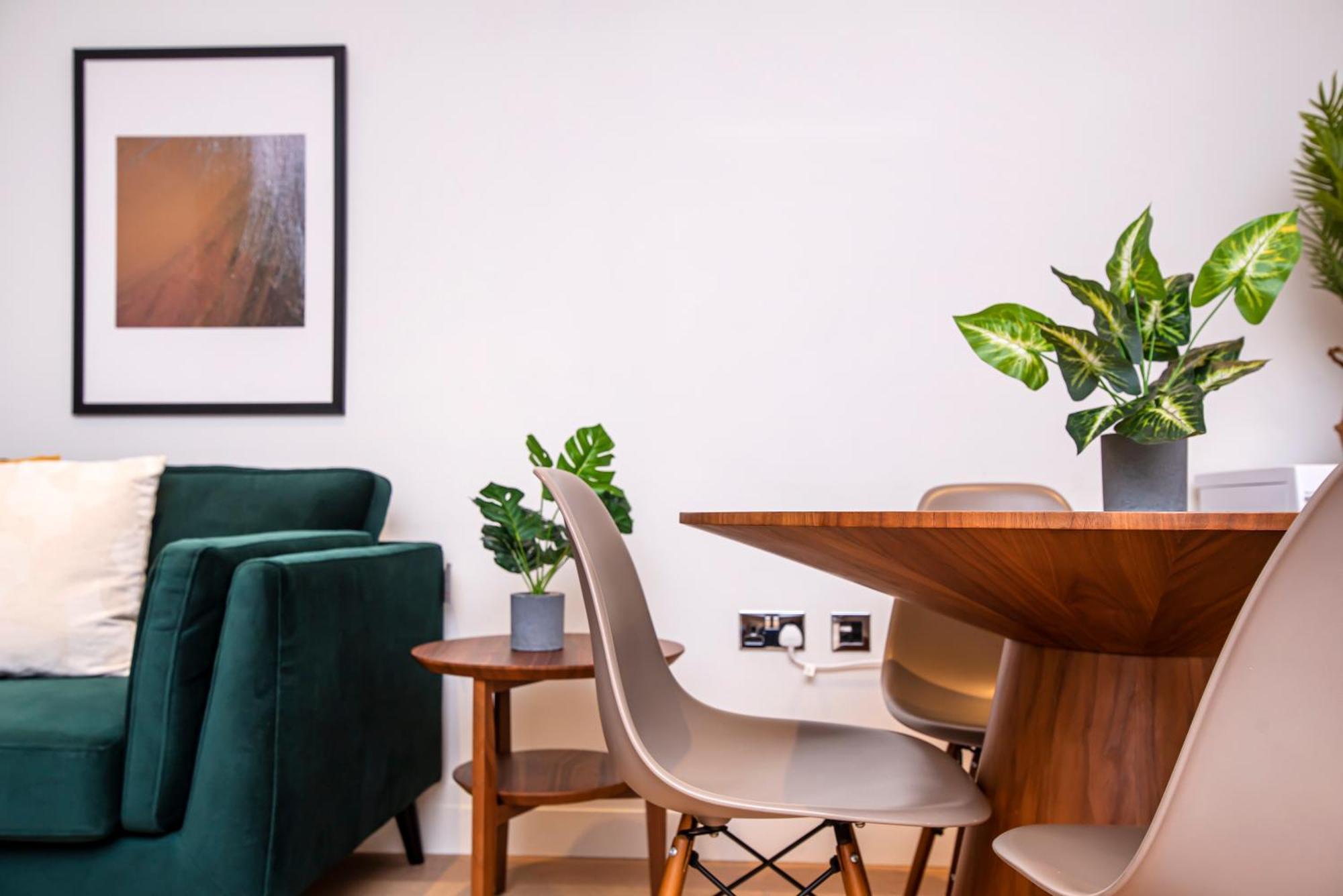 Stylish 2 Bed Close To Battersea Power Station Appartement *