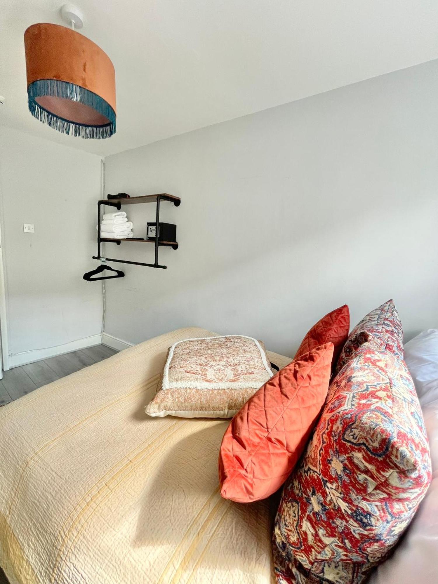 Gasthuis Soho 2 *