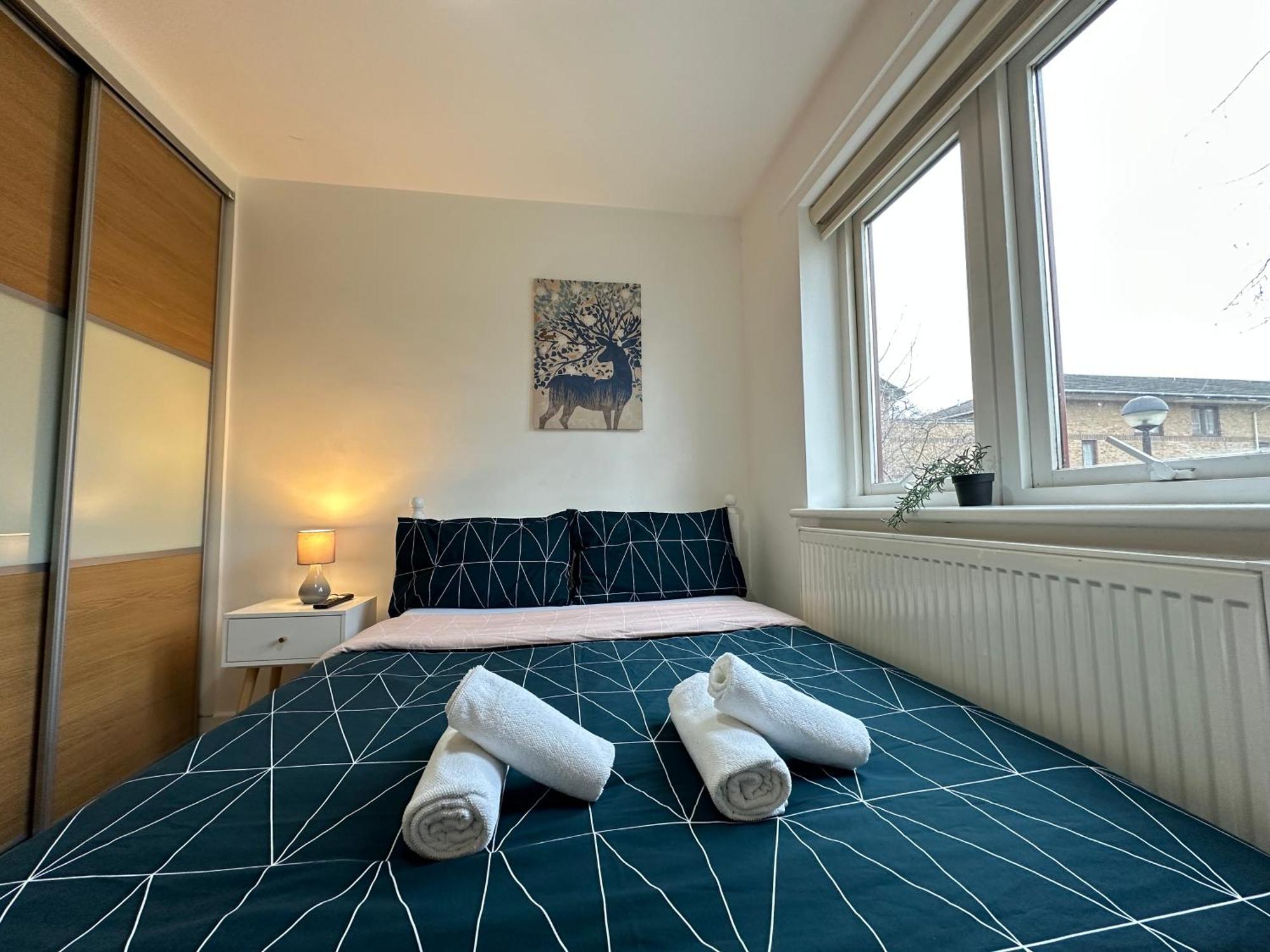 Comfortable Near Of Londres