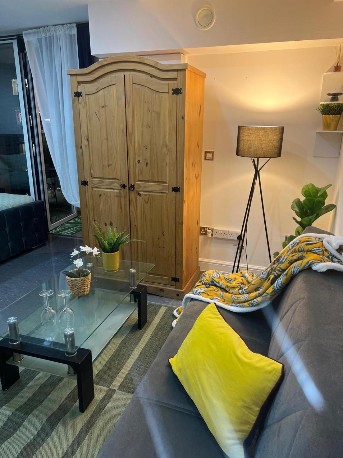 Privatunterkunft Cosy Luxurious In The Heart Of
