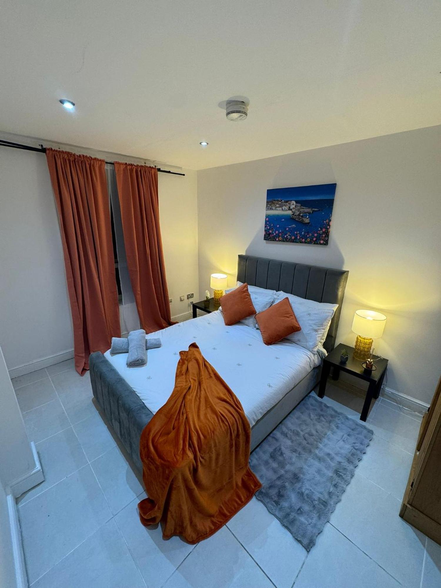 Privatunterkunft Cosy Luxurious In The Heart Of *