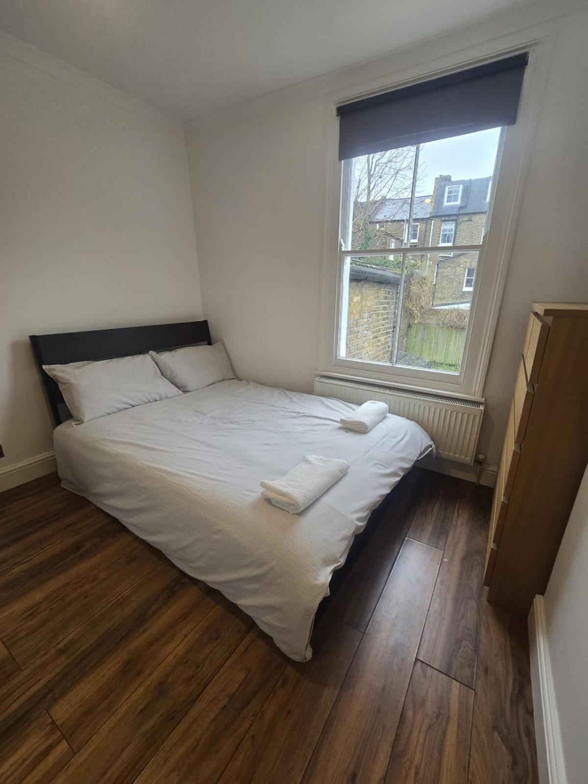 Brixton 5 Bedroom Wonder Holiday home London
