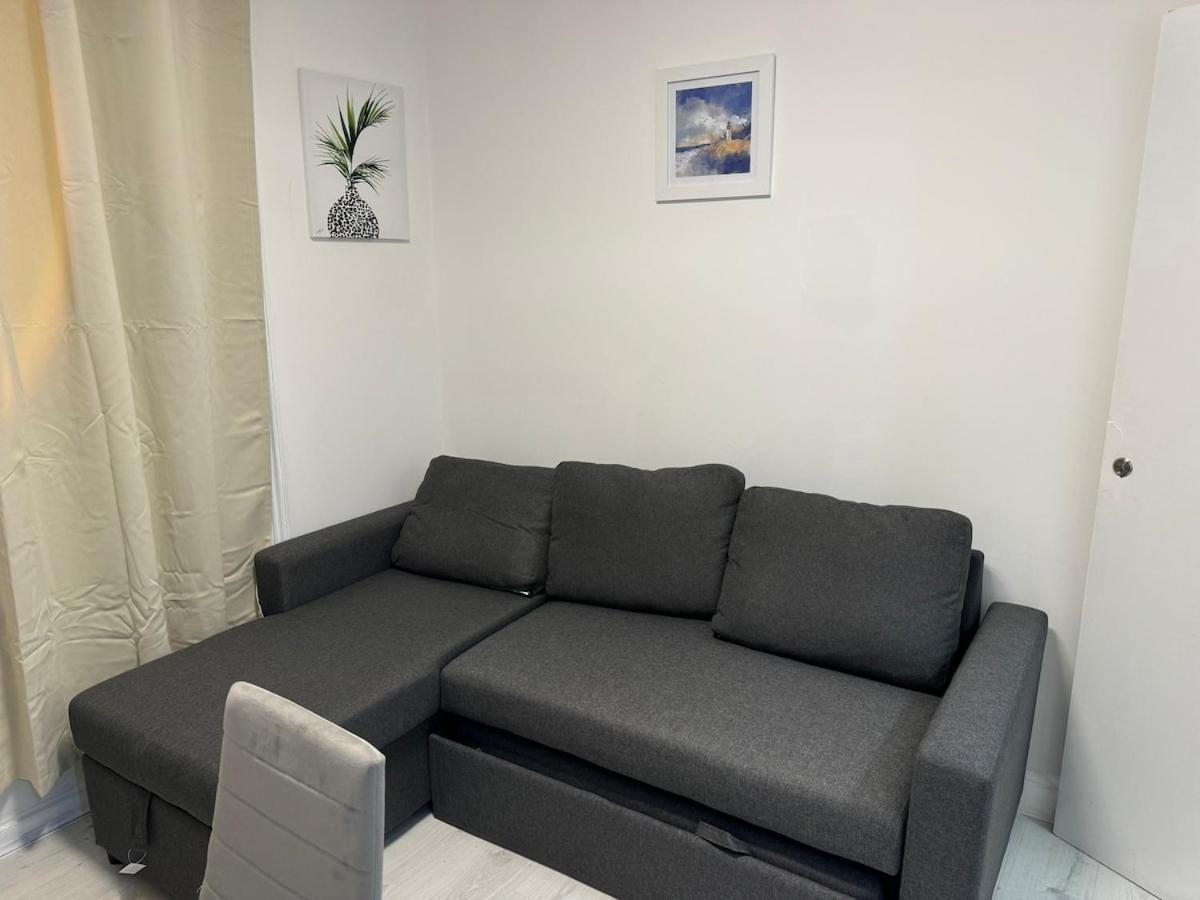 One Bedroom Flat Victoria * Londres