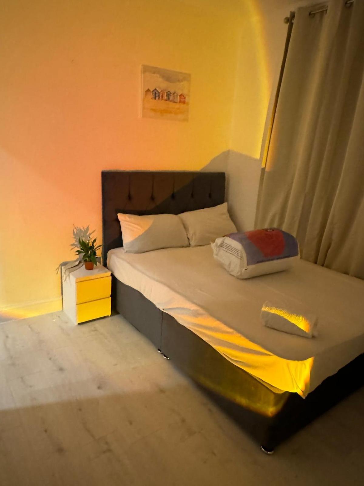 One Bedroom Flat Victoria Londres