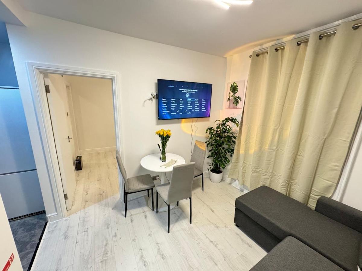 One Bedroom Flat Victoria Apartamento