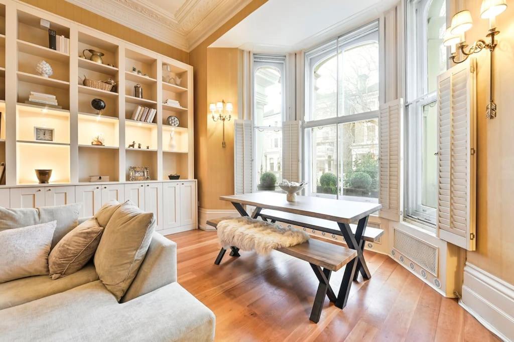 Elegant Victorian Flat Near Chelsea Embankment Londres