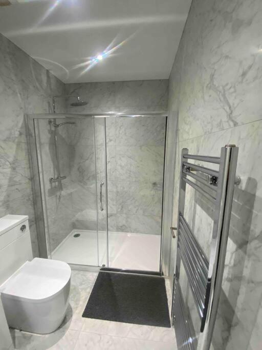 Apart-hotel Flats *