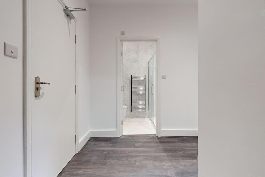 Apart-hotel Flats *
