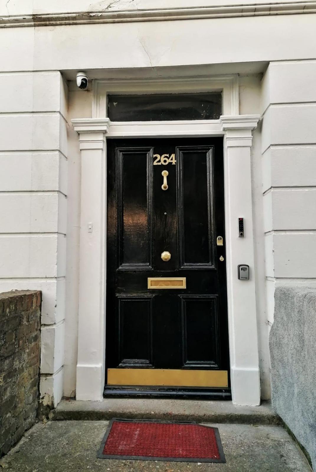 5 Bedrooms House In King's Cross Hébergement de vacances Londres