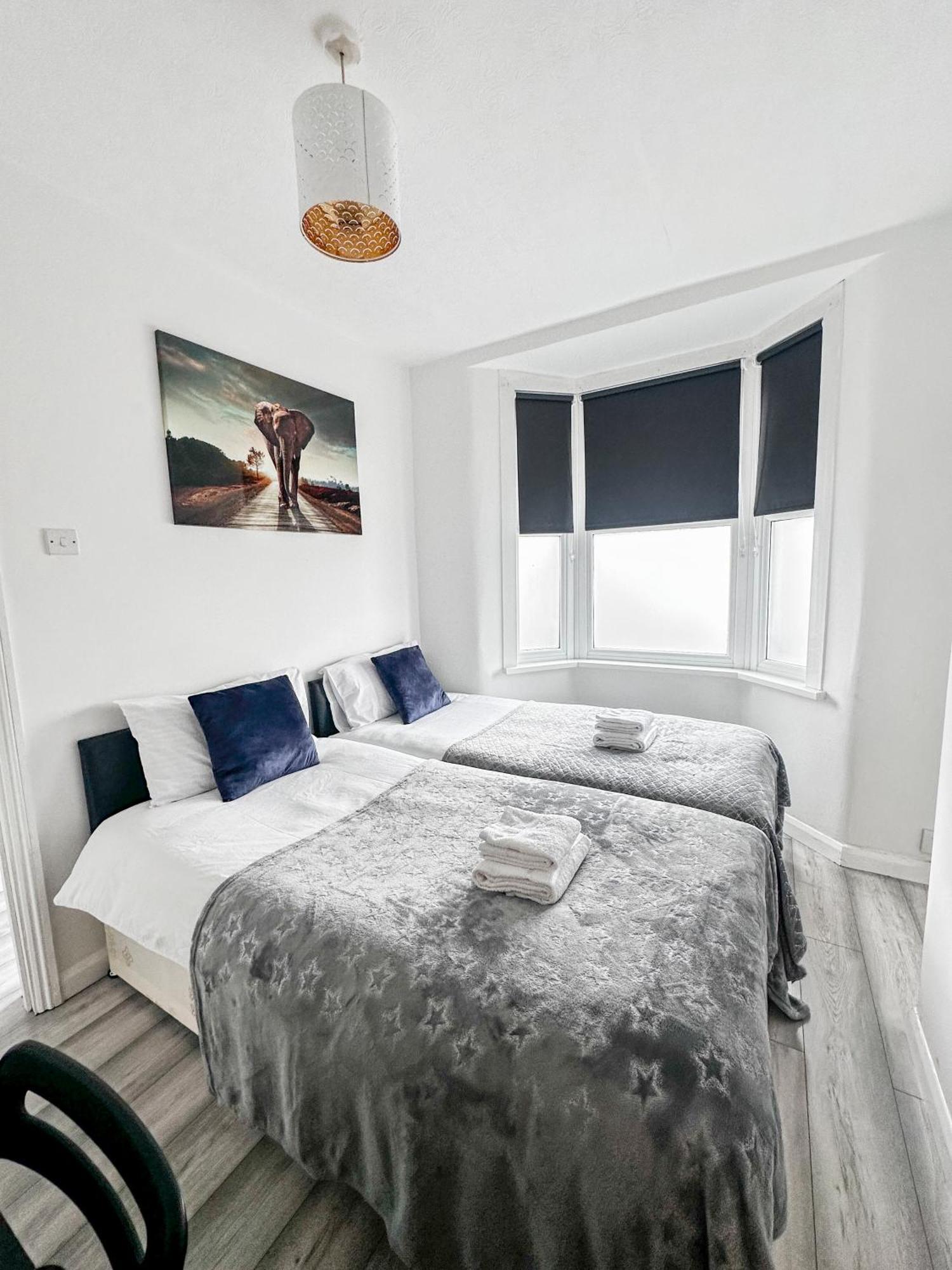 Apartamento Stratford 3 Bed Garden By Dluxoria Short Lets & Serviced Greater