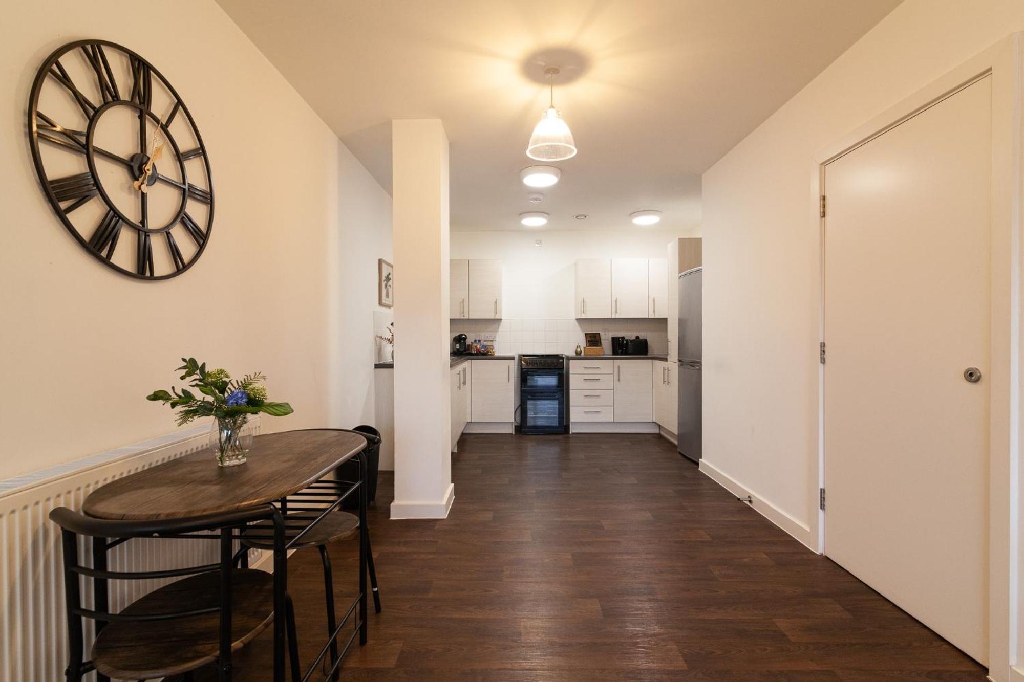 Appartement Spacious And Bright With Balcony Views Londres