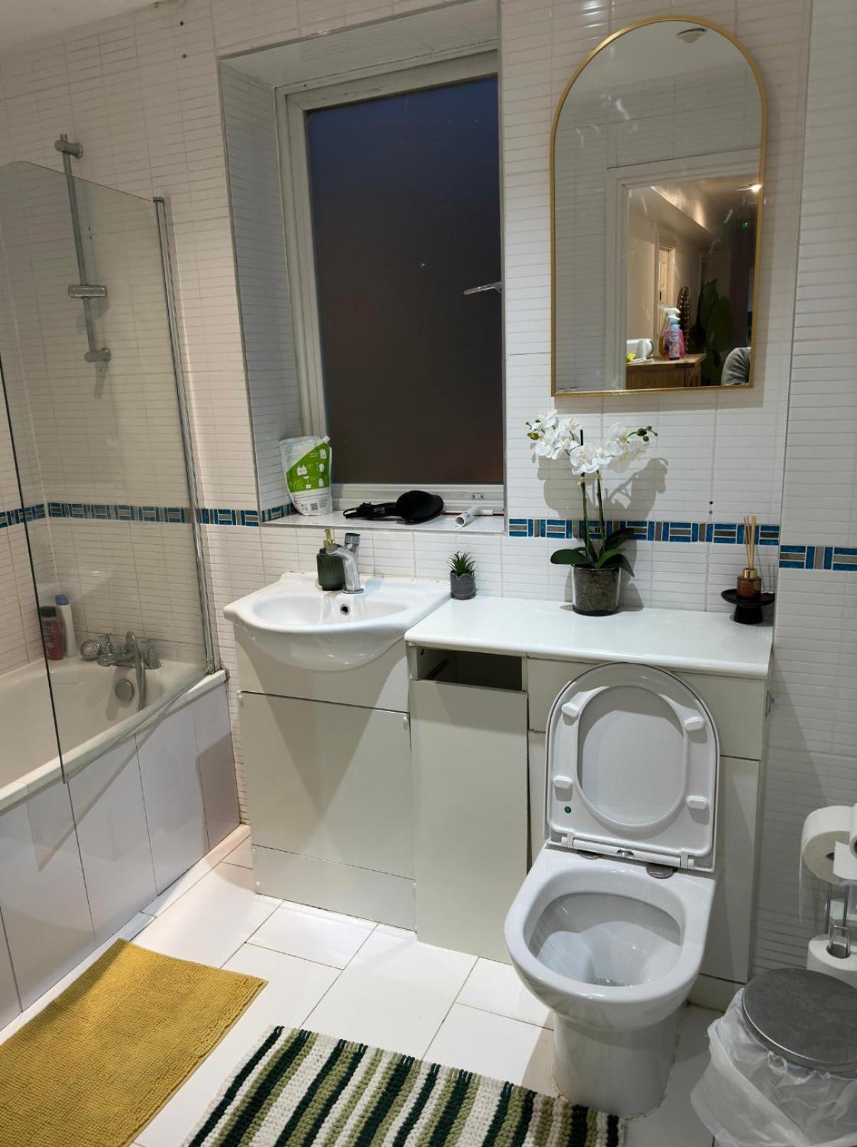 Privatunterkunft Cosy Luxurious In The Heart Of