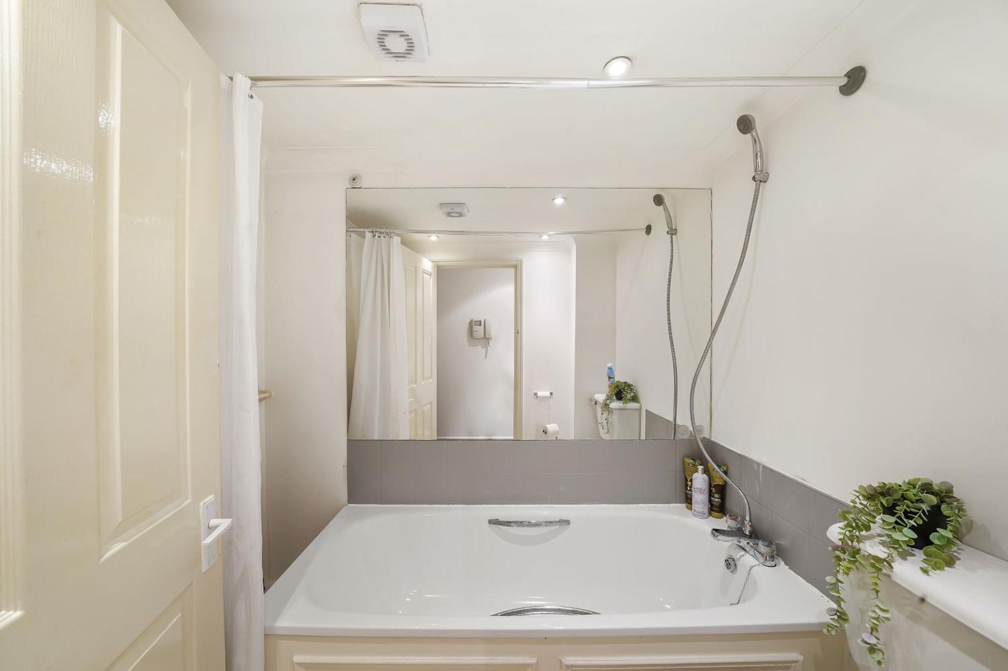 Appartement Affordable One Bed Bayswater Special Price *
