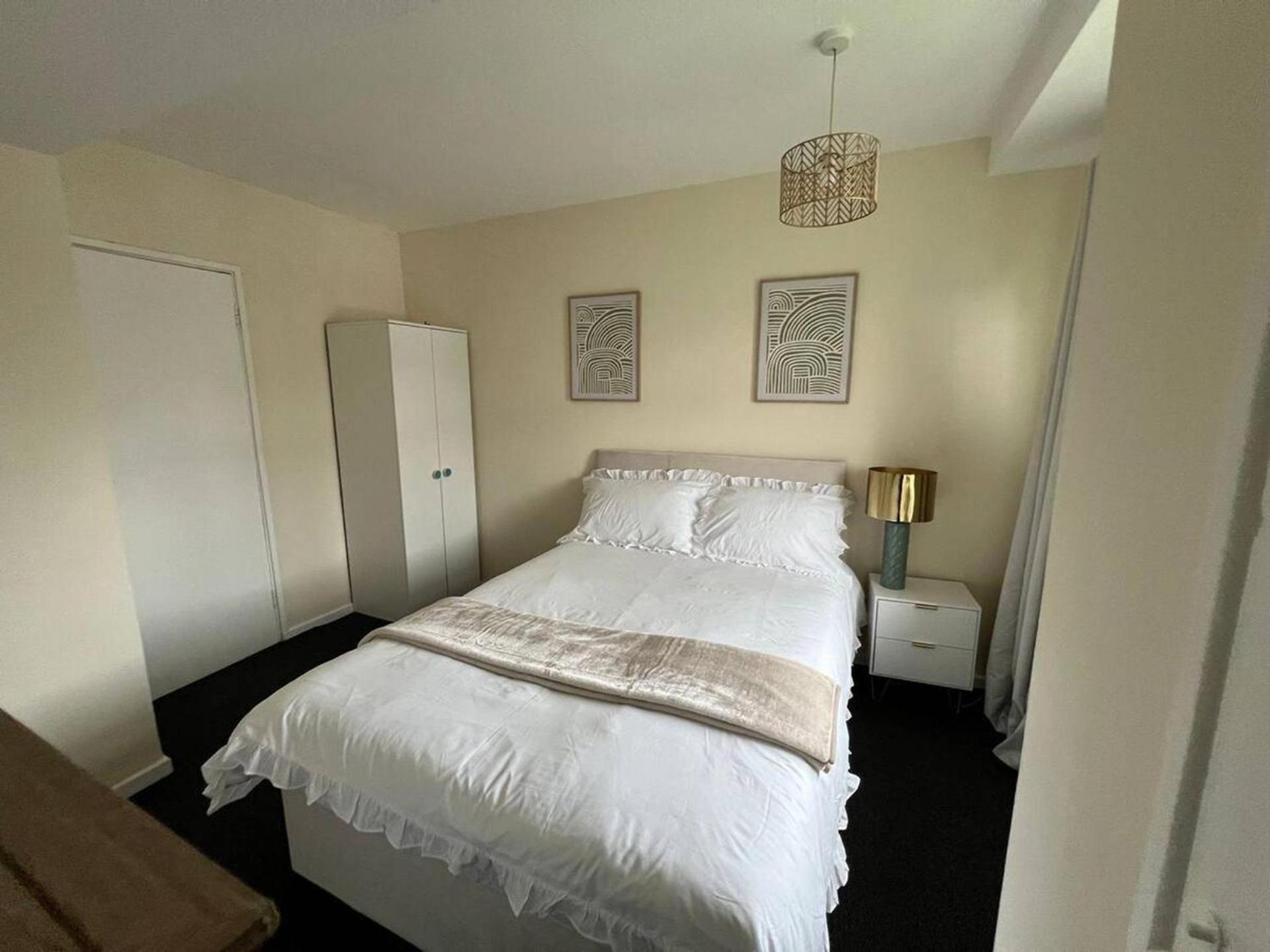 Walthamstow - - Sleeps 3 - Streetparking Appartement *