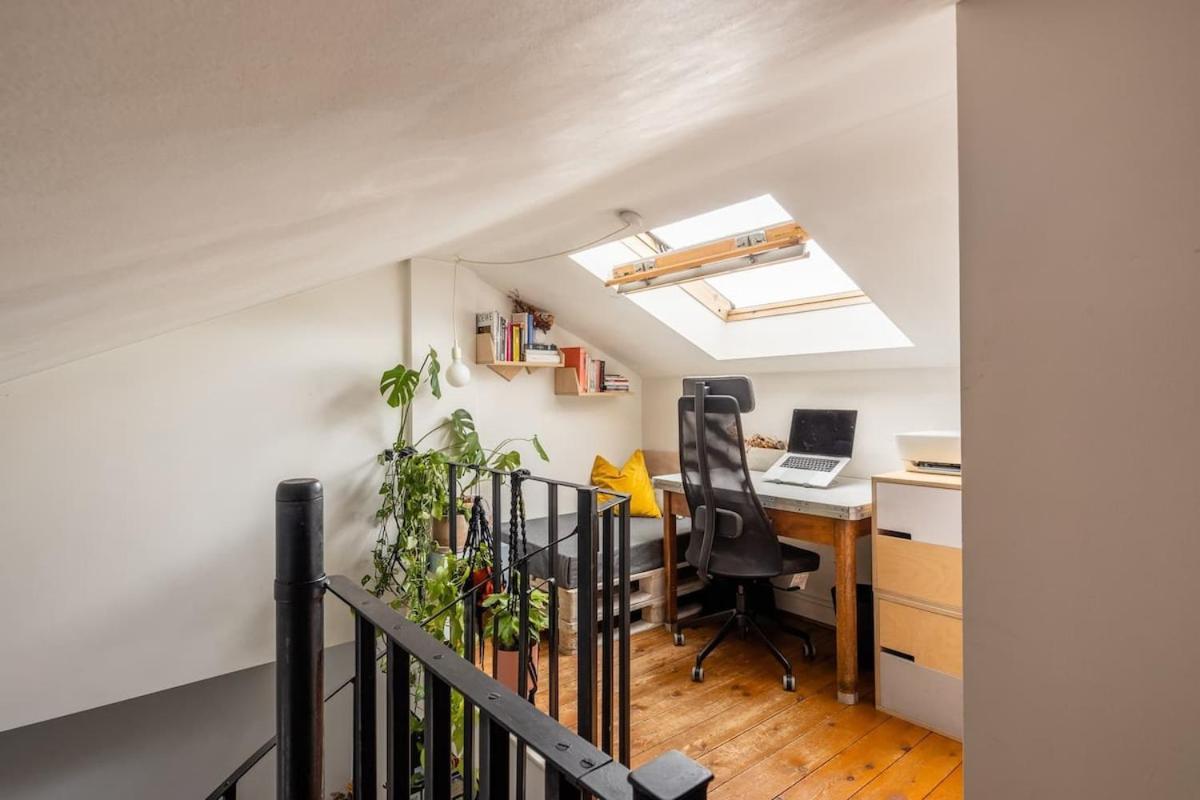Stylish Georgian Loft 3beds In Apartamento