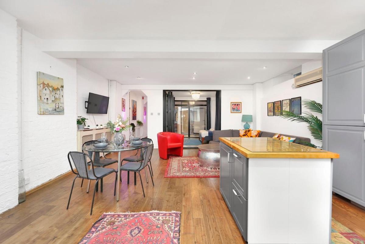 Large 2 Bedroom Warehouse Short Term & Flexible Renting Hoxton With Free Wi-fi Appartement Londres