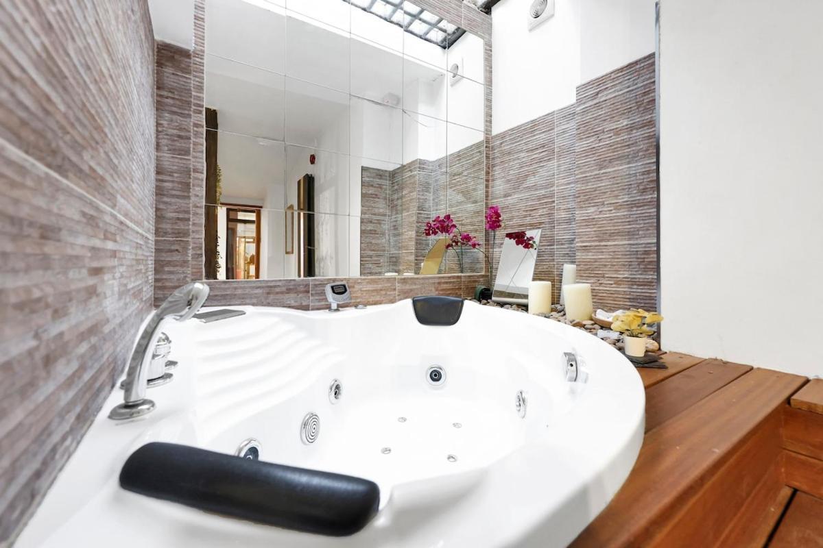 Large 2 Bedroom Warehouse Short Term & Flexible Renting Hoxton With Free Wi-fi Appartement Londres