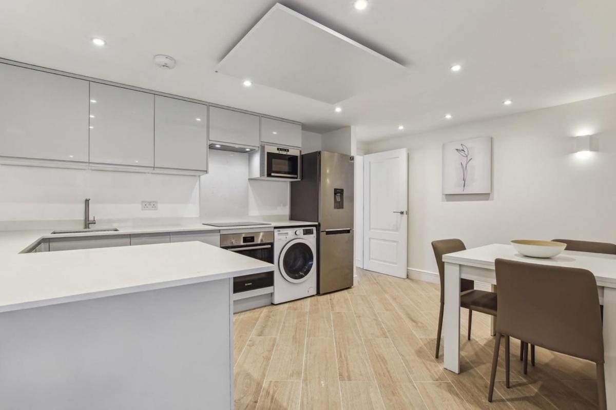 2 Bedroom Flat 5 Min Walk From Marylebone Appartement Londres