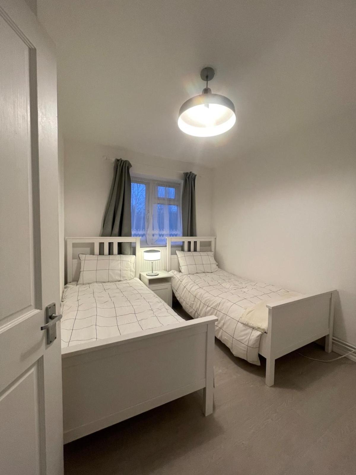 Appartement Cosy Ground Floor Flat Next To The Tube