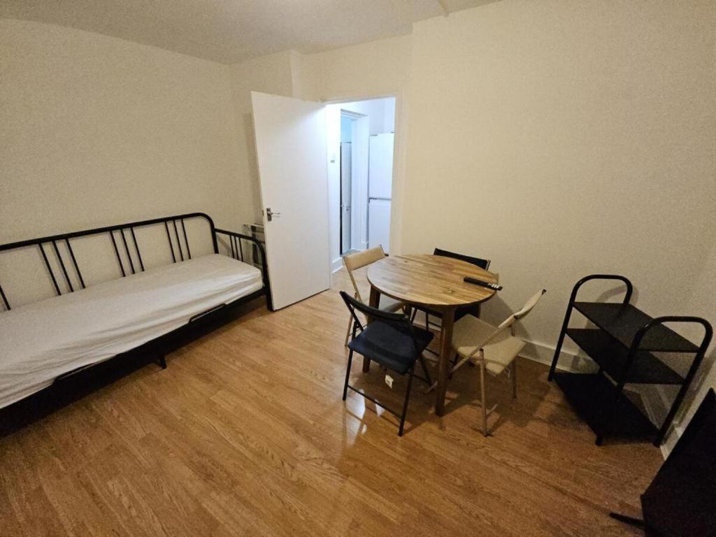 Caledonian 2-br Saver's Flat Apartamento Londres