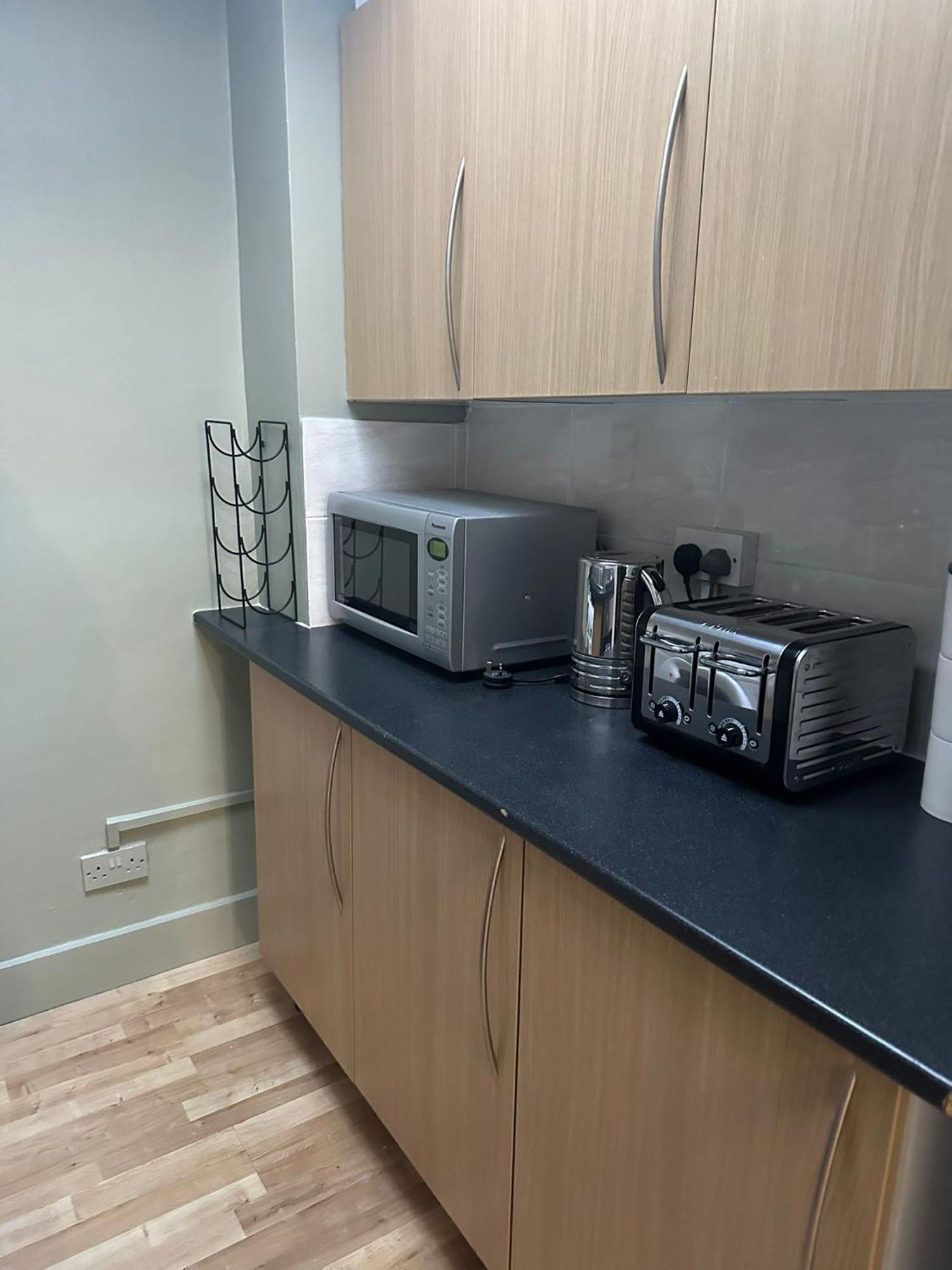 Caledonian 2-br Saver's Flat Londres